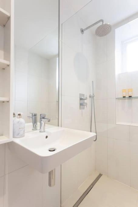 Peaceful And Quiet 1br In Camberwell London
